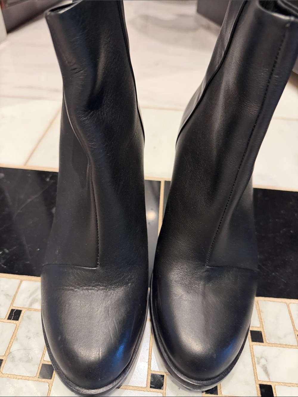 Rag & Bone Women’s  Black Leather Chelsea Boots 37